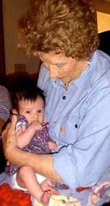 Eva and (great) Grandma, June 3