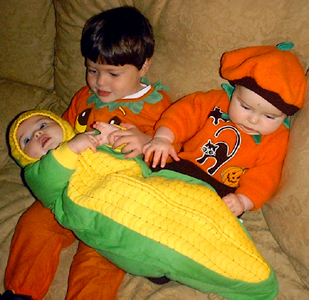 Eva, Ellis, and Cooper, October 31